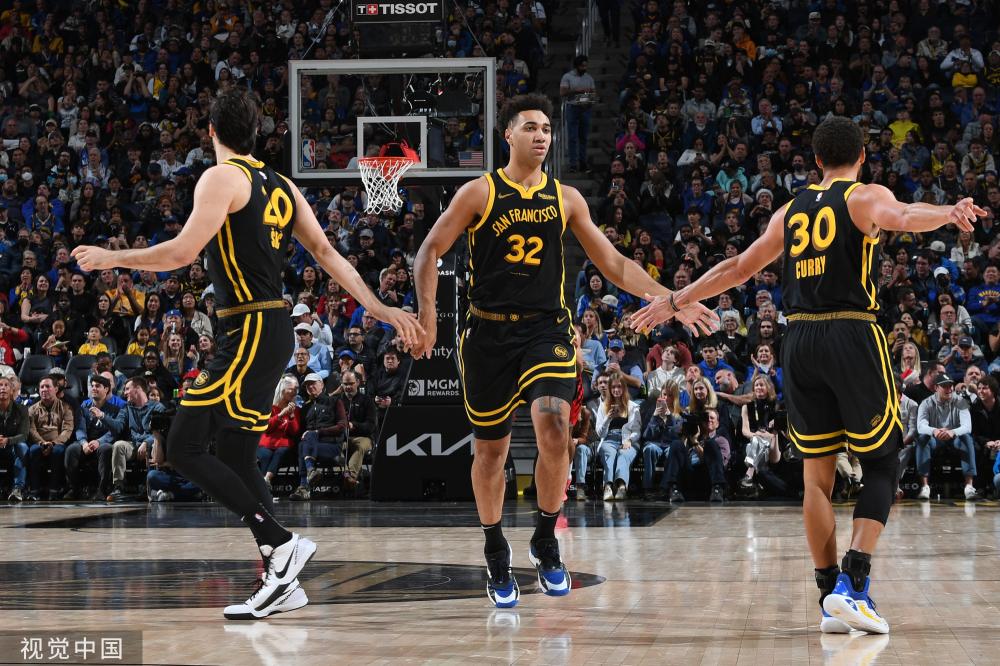 多线作战中 多线作战中