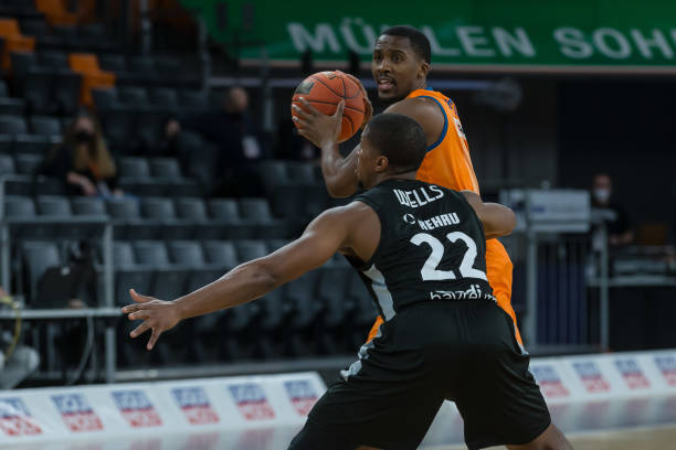 选手们需要 选手们需要