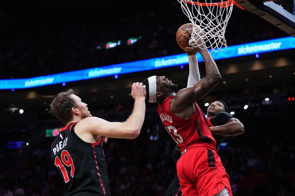 坚持与突破 坚持与突破