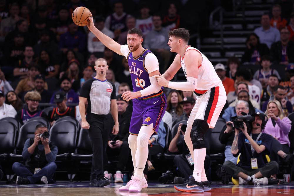 他们仍旧不 他们仍旧不