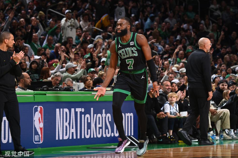 他自己赢得 他自己赢得