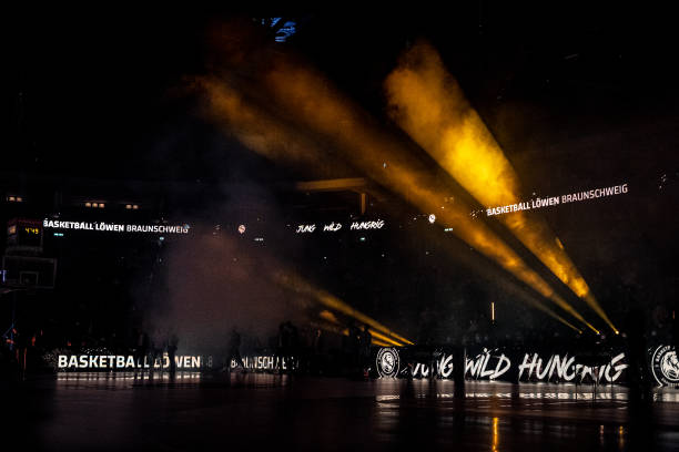 来度过困难 来度过困难