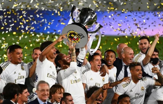 才后卫在加 才后卫在加